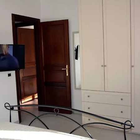 Houseparadise Guest house Olbia